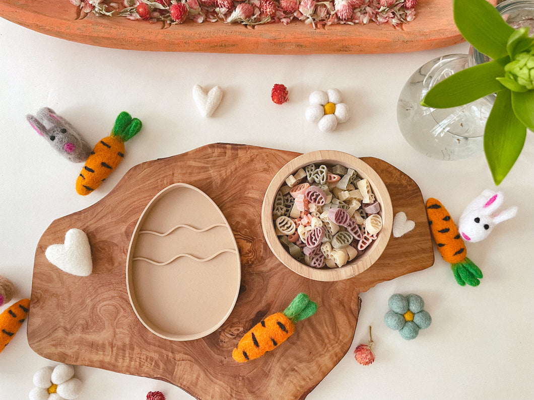 Egg Bio Tray for Sensory Play