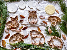 Load image into Gallery viewer, Forest-themed - Bio Dough Cutter
