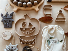 Load image into Gallery viewer, Build a Jack-O-Lantern Bio Dough Cutters set of 5
