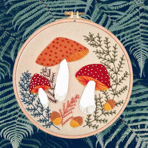 Toadstool Appliqué Hoop Craft Kit