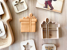 Load image into Gallery viewer, Gift Box Bio Dough Cutter
