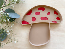 Load image into Gallery viewer, Mushroom Biodegradable Sensory Tray

