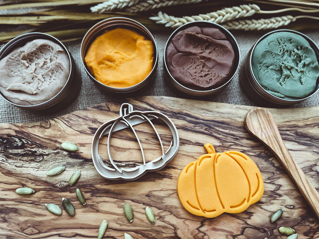 Pumpkin Bio Dough Cutter
