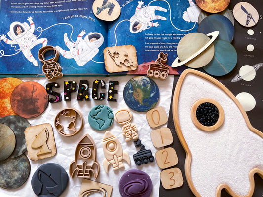 NEW Space-themed Bio Dough Cutter set of 4