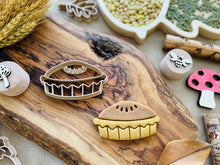 Load image into Gallery viewer, Thanksgiving-themed Bio Dough Cutter
