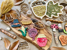 Load image into Gallery viewer, Thanksgiving-themed Bio Dough Cutter
